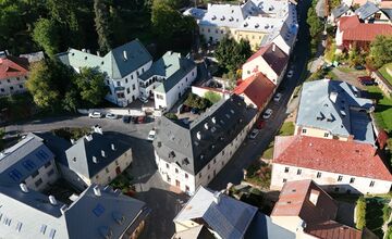 FOTO: Historická budova v Štiavnici je znovu v ponuke