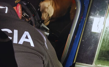 FOTO: Protidrogový zásah na ceste pri Žiari nad Hronom