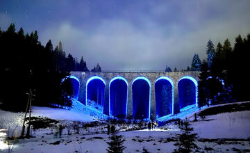 FOTO: Viadukt v Telgárte nasvietili prvýkrát v 90-ročnej histórii