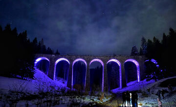 FOTO: Viadukt v Telgárte nasvietili prvýkrát v 90-ročnej histórii