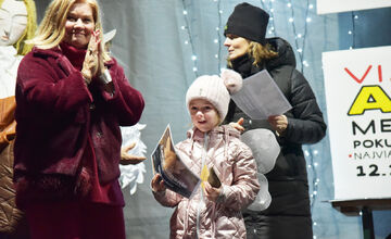 FOTO: Lučenec má nový rekord, pýši sa najväčším počtom anjelov na jednom mieste