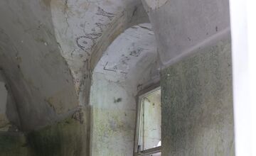 FOTO: Kaštieľ železiarov sa rozpadá pred očami