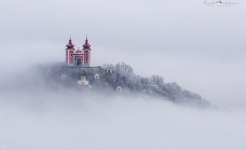 FOTO: Zamrznutá krása Banskej Štiavnice očami fotografa