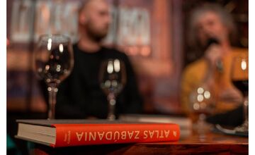 FOTO: Oslava 10 rokov kníhkupectva spojená s rozlúčkou