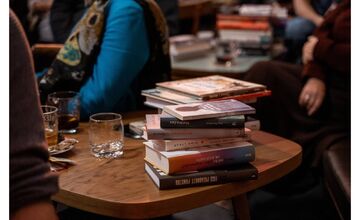 FOTO: Oslava 10 rokov kníhkupectva spojená s rozlúčkou