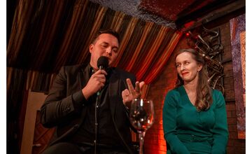 FOTO: Oslava 10 rokov kníhkupectva spojená s rozlúčkou