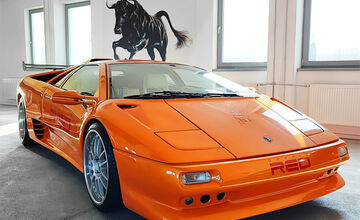 FOTO: Double Red Cars múzeum v Brezne