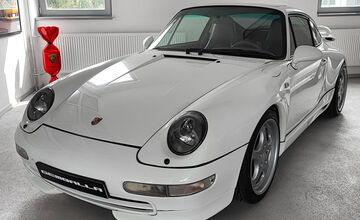 FOTO: Double Red Cars múzeum v Brezne