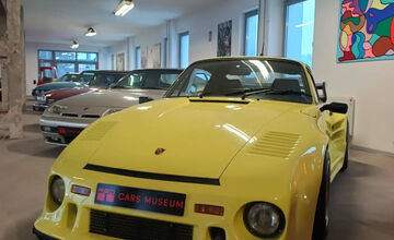 FOTO: Double Red Cars múzeum v Brezne