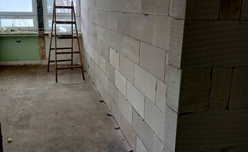 FOTO: Dôležité zmeny v NsP Brezno: Rekonštrukcia oddelenia aj nová stanica záchranky