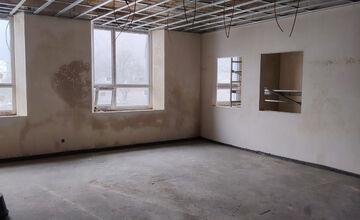 FOTO: Psychiatrická nemocnica v Kremnici čelí náporu pacientov, rekonštrukcia rozšíri jej kapacitu