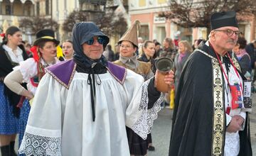 FOTO: Fašiangy dnes ovládnu ulice mesta