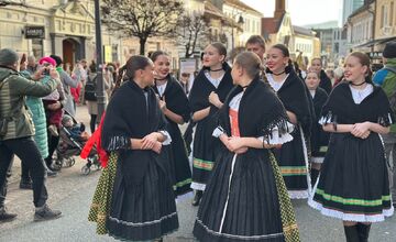 FOTO: Fašiangy dnes ovládnu ulice mesta