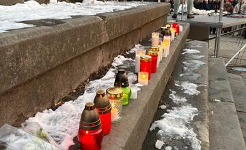 FOTO: Takto vyzeralo spomienkové podujatie za Jána Kuciaka jeho snúbenicu Martinu Kušnírovú