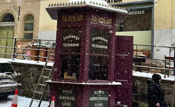 FOTO: Filmovanie zahraničného seriálu v centre Banskej Štiavnice