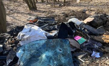 FOTO: V Krupine sa začali objavovať čierne skládky