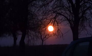 FOTO: Fascinujúci spln nad stredným Slovenskom