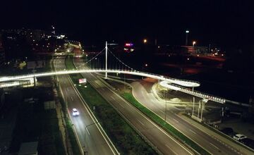 FOTO: Cyklomost ponad rýchlostnú cestu R1 v Banskej Bystrici