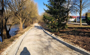 FOTO: Vo Vlkanovej vzniká cyklotrasa, pozrite si aktuálne zábery