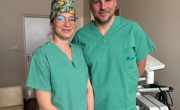 FOTO: Tím odborníkov v Rooseveltovej nemocnici zrealizoval výnimočný operačný výkon