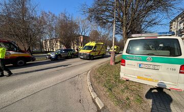 FOTO: Dopravná nehoda na Švermovej ulici