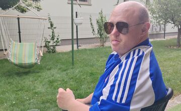 FOTO: Divadlo z Pasáže oznámilo smrť herca Petra Hudeca