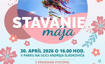 FOTO: Stavanie májov oživí mestá Banskobystrického kraja