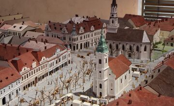 FOTO: Maketa Lučenca vracia mestu jeho stratené časti. Autori sa vyhrali s detailmi, aby vás preniesli do iného storočia
